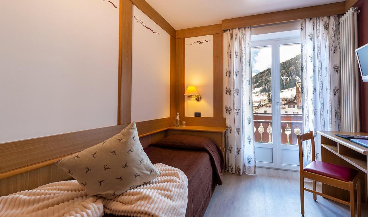 Hotel La Serenella Moena Buitenkant foto