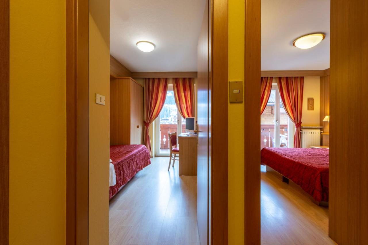 Hotel La Serenella Moena Buitenkant foto