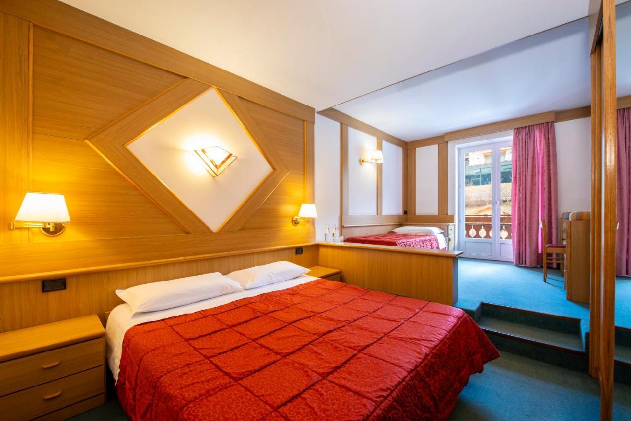 Hotel La Serenella Moena Buitenkant foto