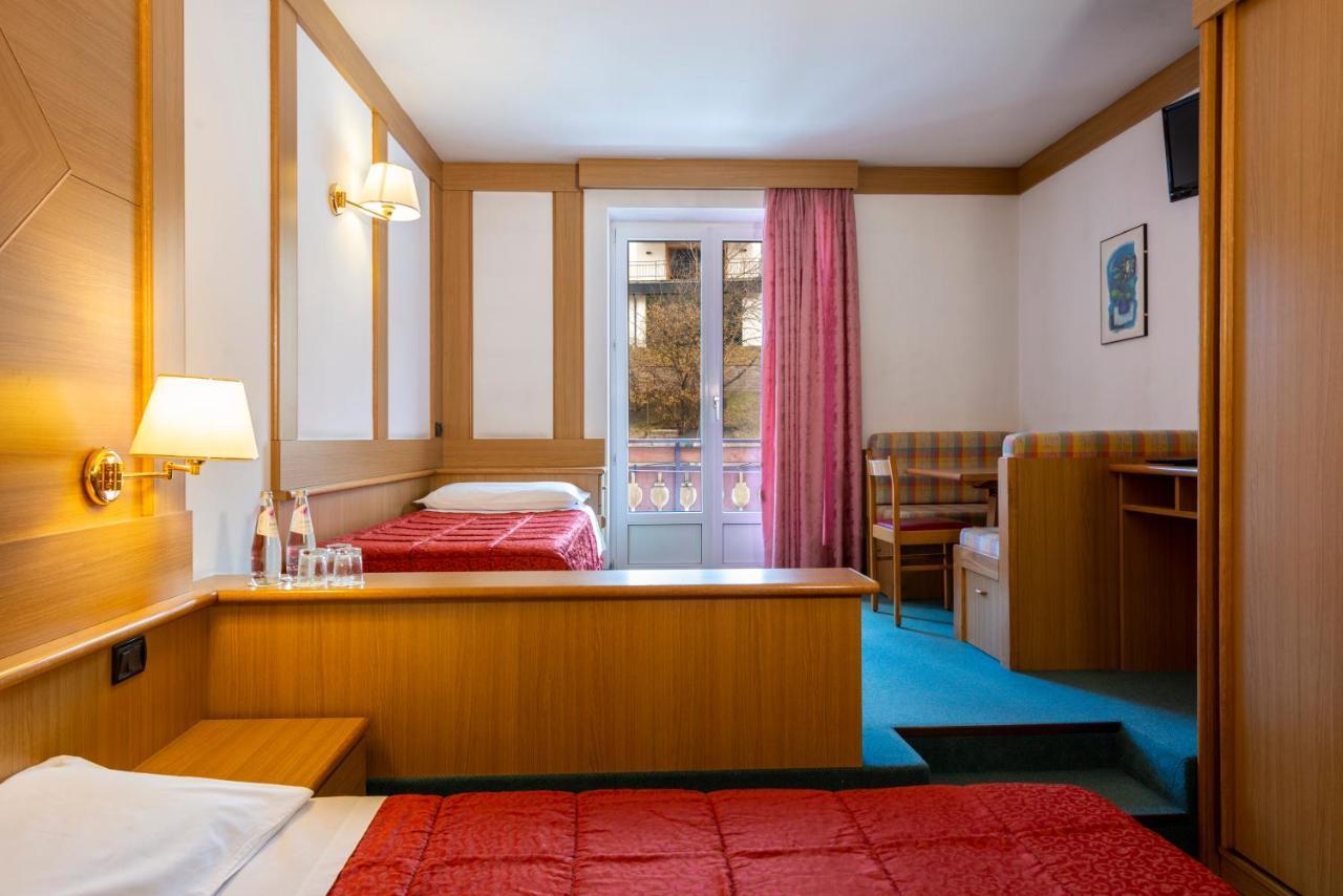 Hotel La Serenella Moena Buitenkant foto