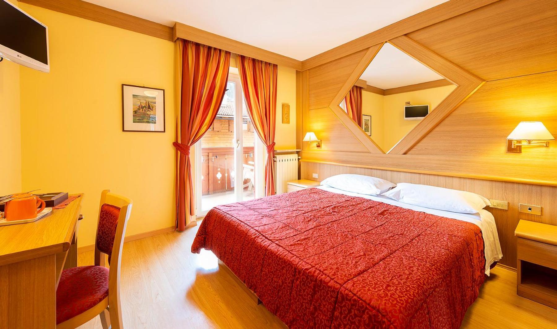 Hotel La Serenella Moena Buitenkant foto